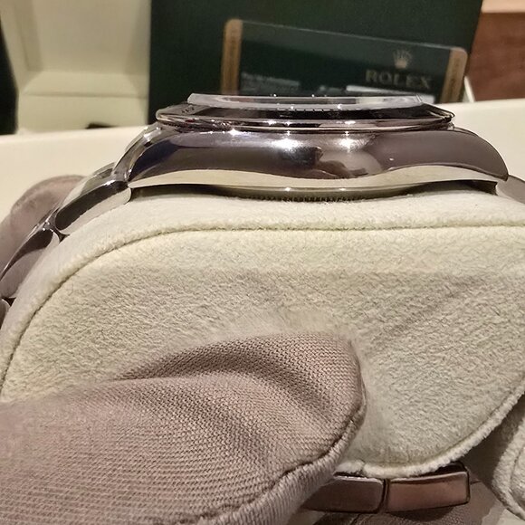 Rolex Cosmograph Daytona 116520 - Picture 5 of 8